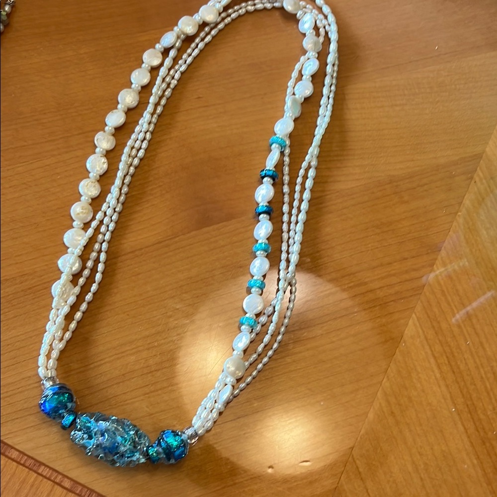 Elegant Blue and White Beaded Necklace